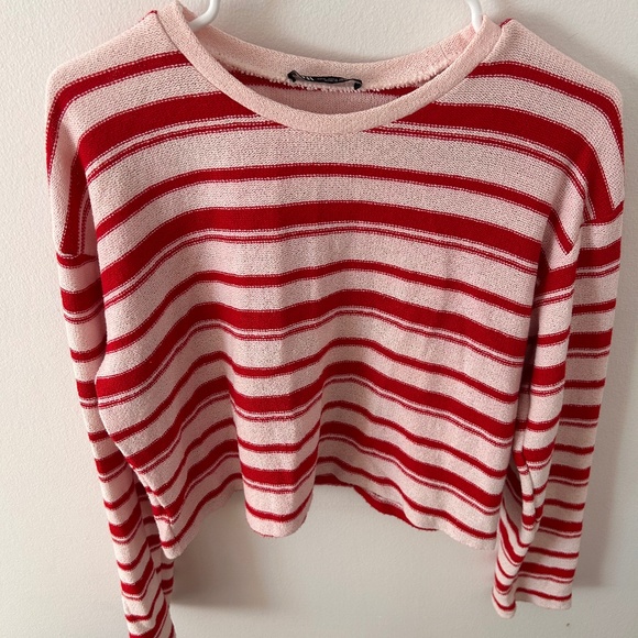 Zara sweater - Picture 1 of 3